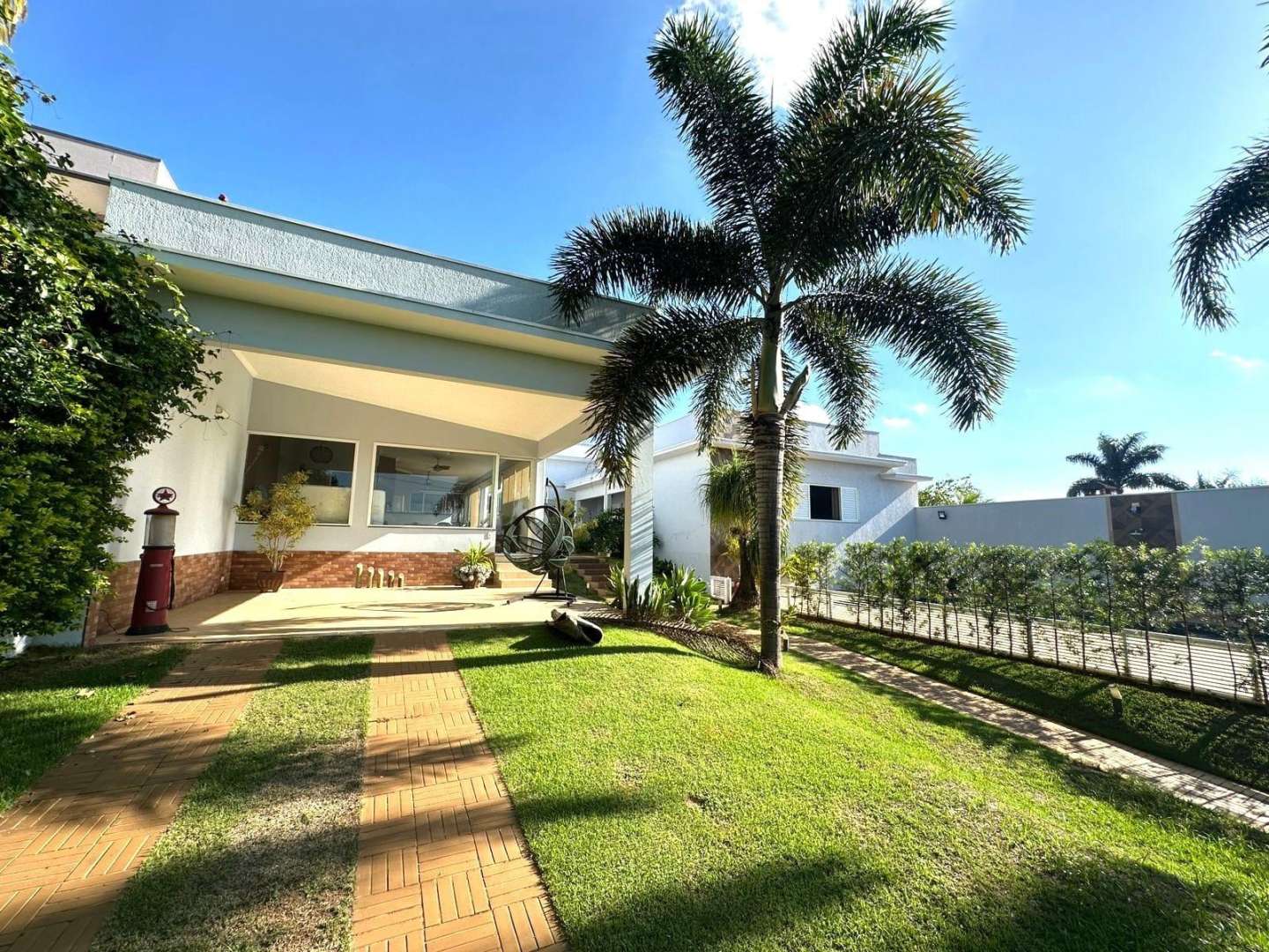 Casa para Venda, em Boituva, bairro Residencial Green Ville II, 4 dormit�rios, 4 banheiros, 3 su�tes, 2 vagas