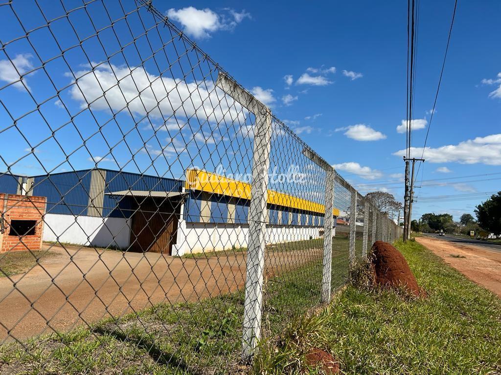 Galp�o para Loca��o, em Boituva, bairro Parque das �rvores, 3 banheiros, 30 vagas